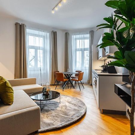 Trendy Apt With - Smart Tv, Coffee Machine In Meidling Виена Екстериор снимка